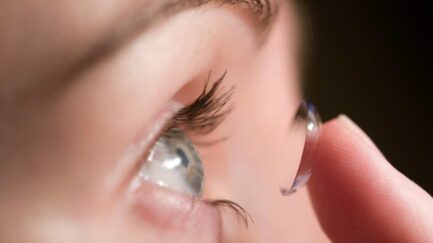 Website HERO pics contact lenses fitting Bedfordview